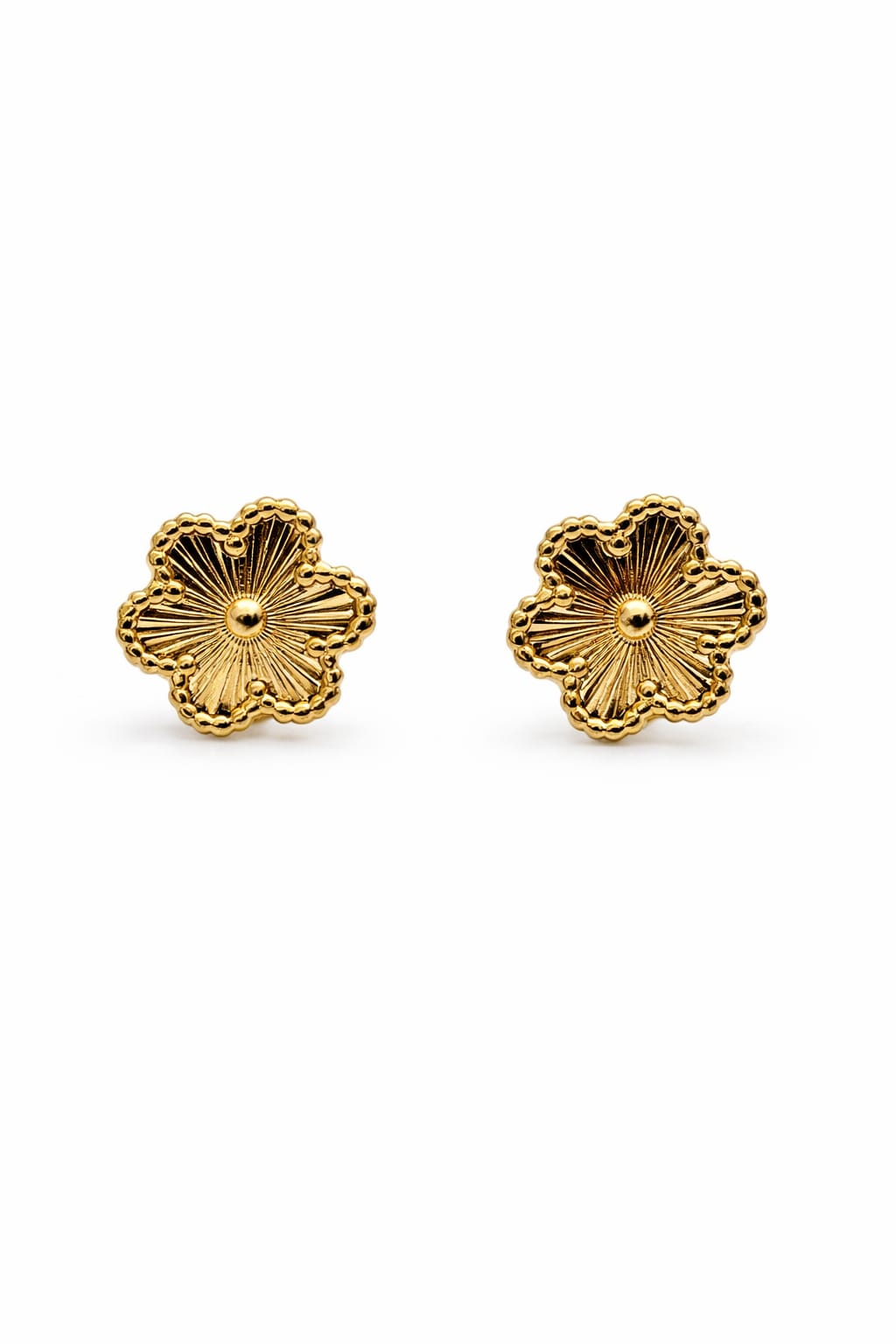 Broquel Flor Trébol Oro 10k