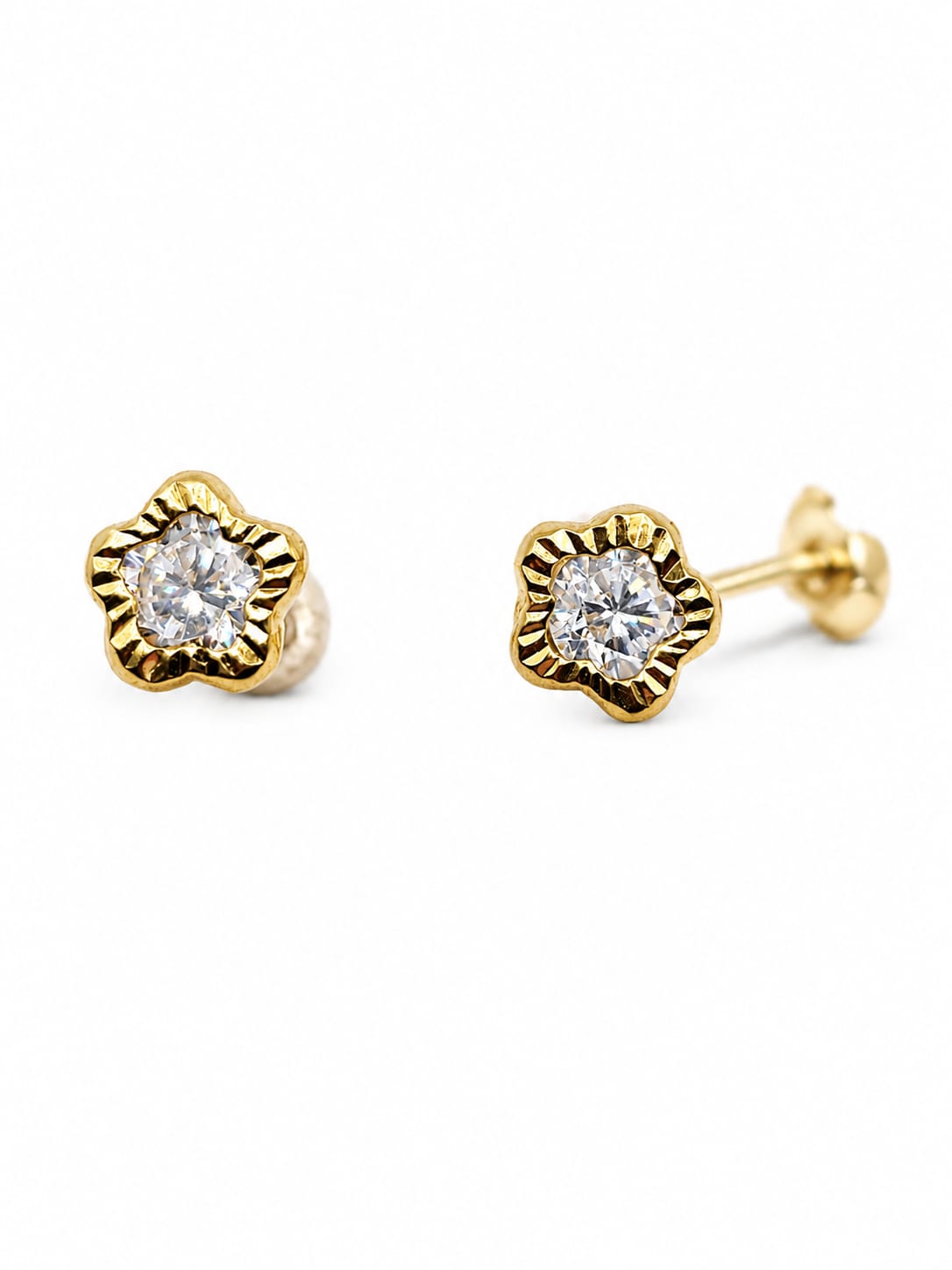 Broquel Flor con Zirconia Oro 10k