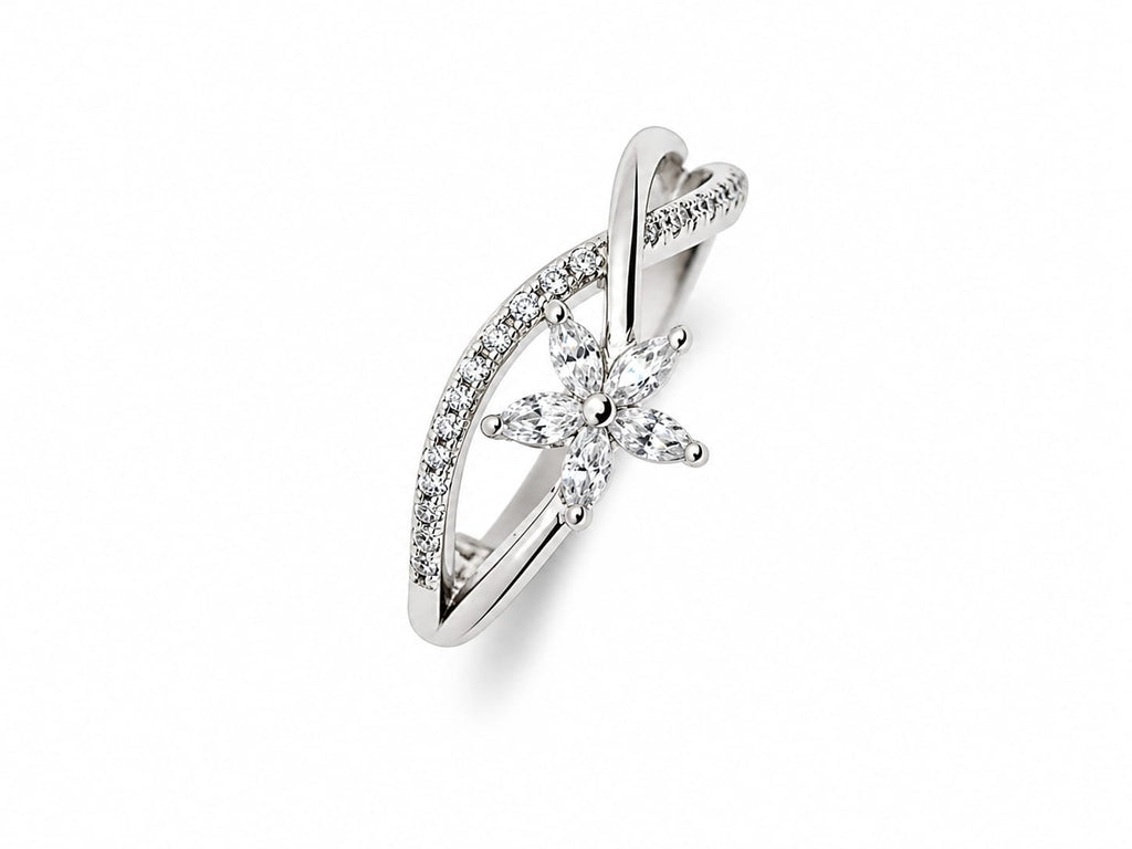 Anillo Flor zirconia