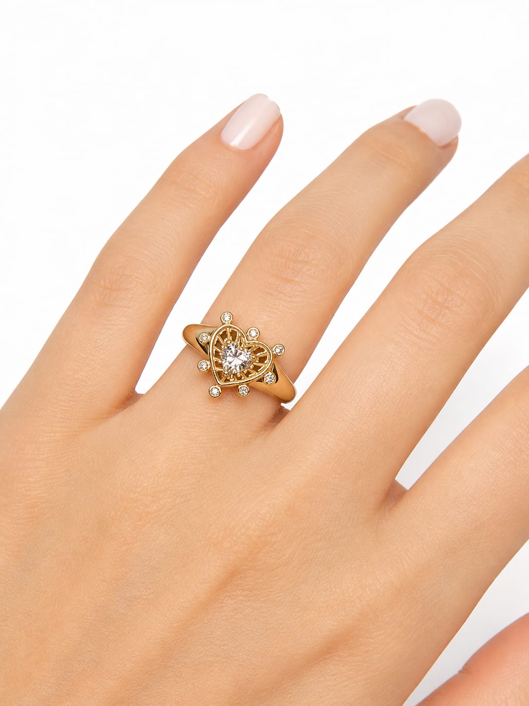 Anillo Corazón Dorado Radiante
